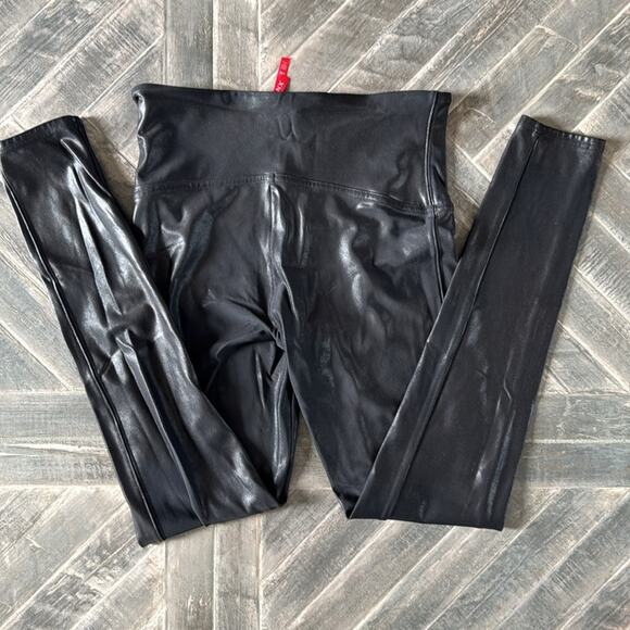 SPANX Black Faux Leather Leggings - L - Picture 4 of 4
